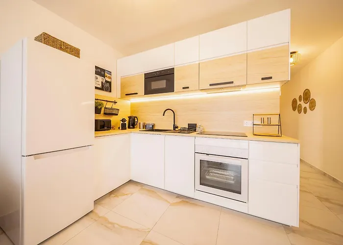 Skyview Apartamento *